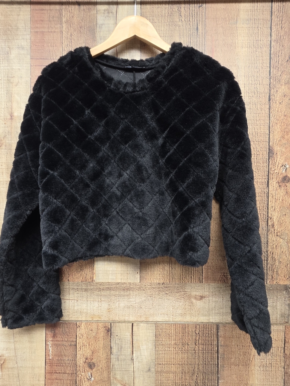 Zara Women's Faux Fur Pullover Cropped Long Sleeve Sweatshirt Black Size Small